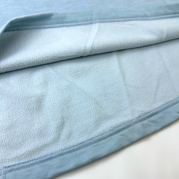 Columbia 1/4 Zip Pullover with Soft Light Fleece Lining. Size XL. Light Blue. - Picture 4 of 9